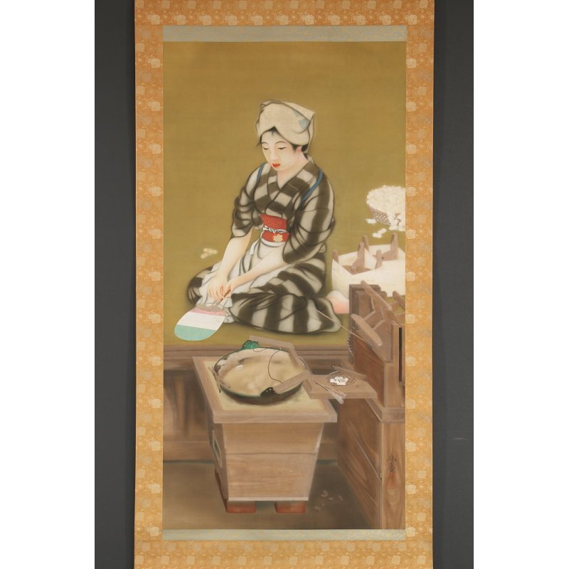 画像2: 明治写実画　絹本彩色・大作　「座繰りの娘（仮題）」　渡辺幽香　172 x 86　軸装220 x 105 　